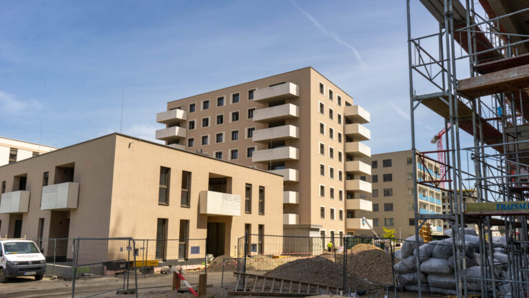 Dasselbe Ausschluss Vorbereitend unter Ihren Neubau Eine Verzicht Spielt